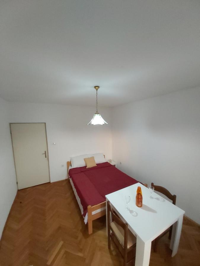 Apartments Maki Tivat Eksteriør bilde