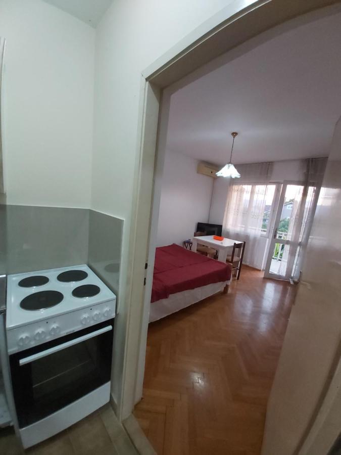 Apartments Maki Tivat Eksteriør bilde