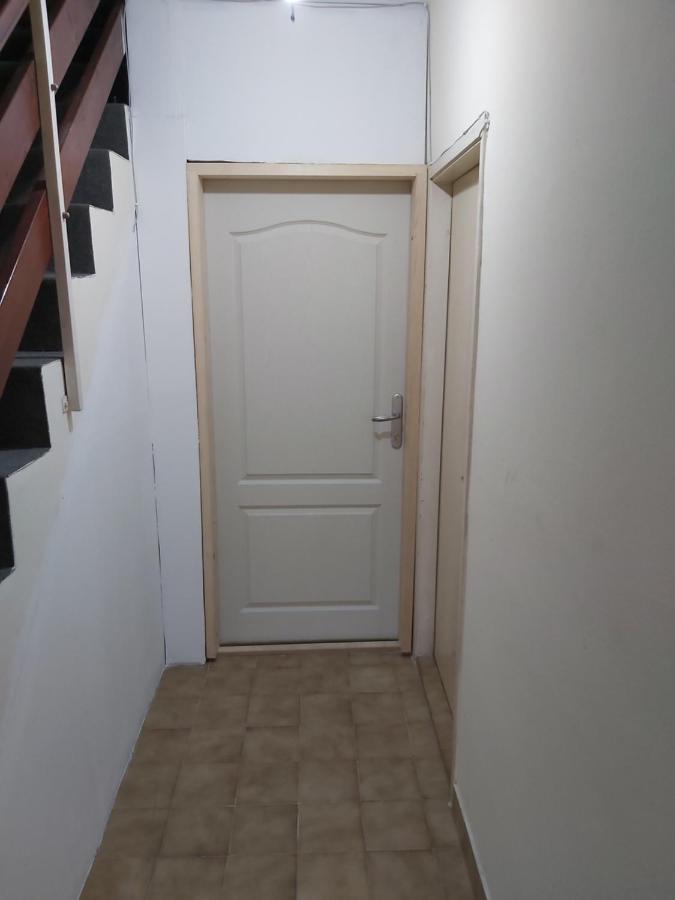 Apartments Maki Tivat Eksteriør bilde